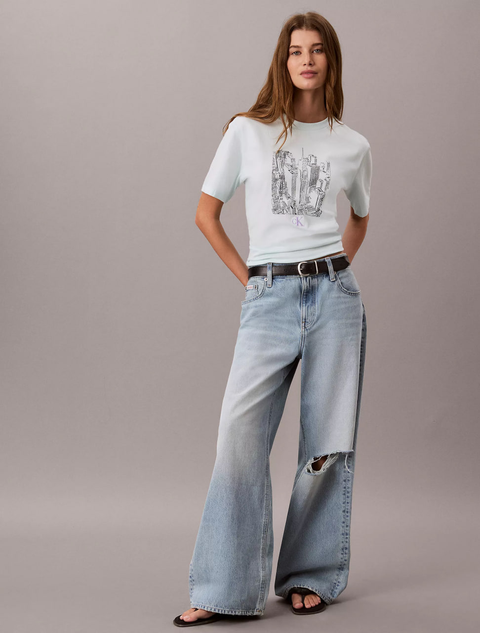Жіноча футболка Calvin Klein Cityscape Graphic Crewneck Tee