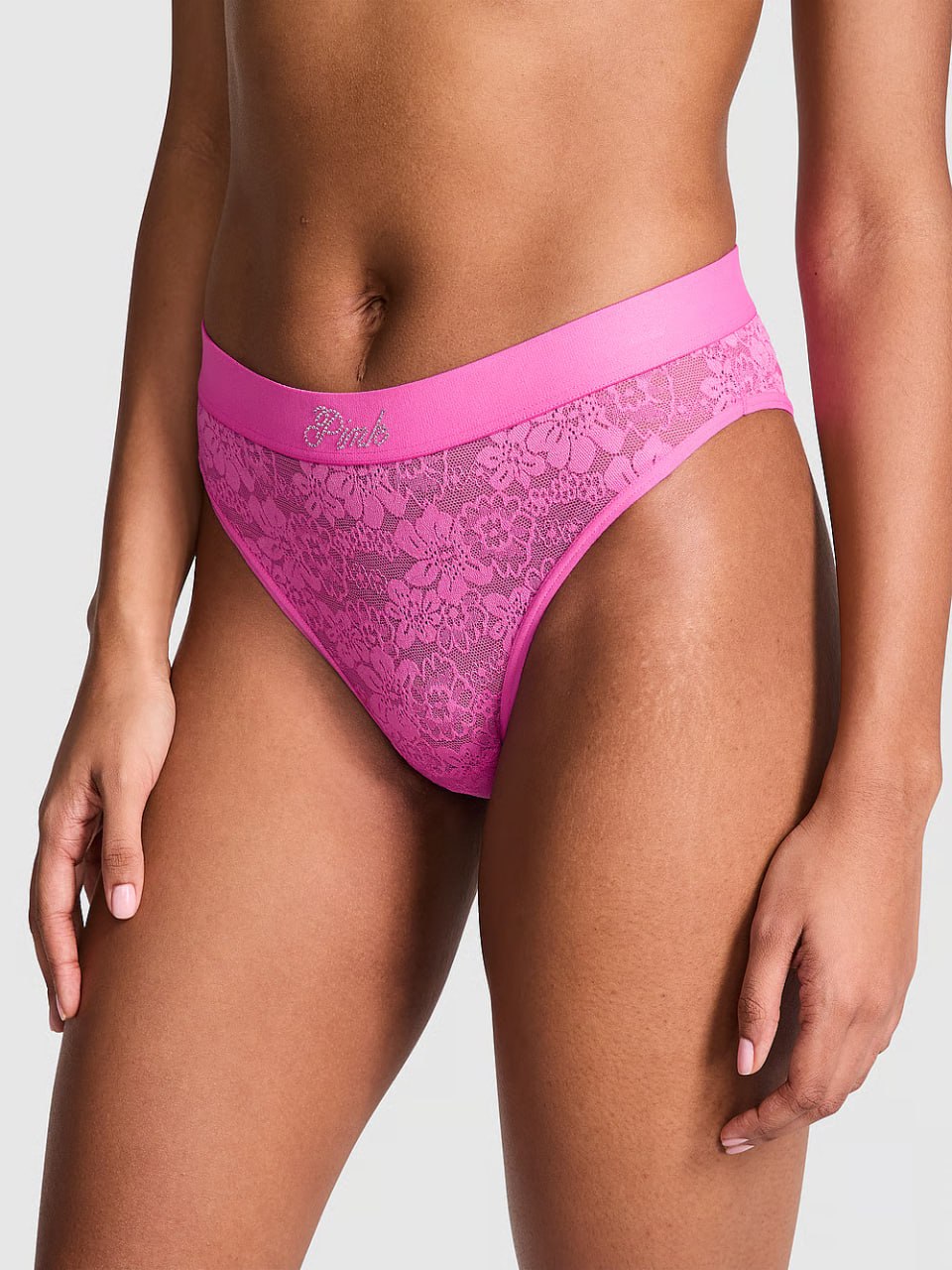 Жіночі мереживні трусики від PINK - Bling Lacie Logo Brazilian Panty