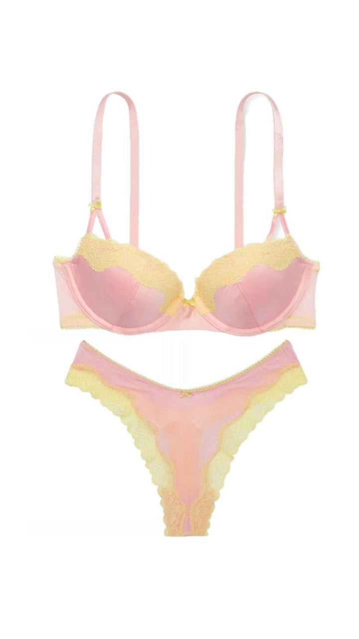 Комплект білизни з мереживом від Victoria’s Secret - Tease Push-Up Bra / Tease High-Leg Scoop Thong Panty