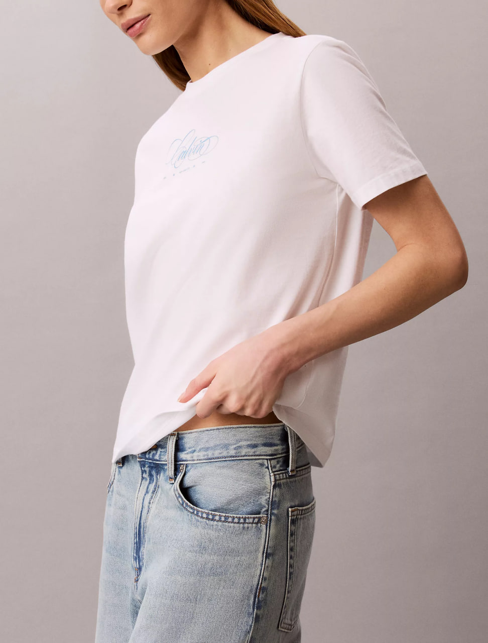 Жіноча футболка Calvin Klein Script Logo Classic Tee