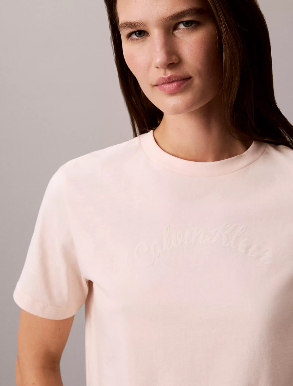 Жіноча футболка Calvin Klein Felt Logo Graphic Classic T-Shirt