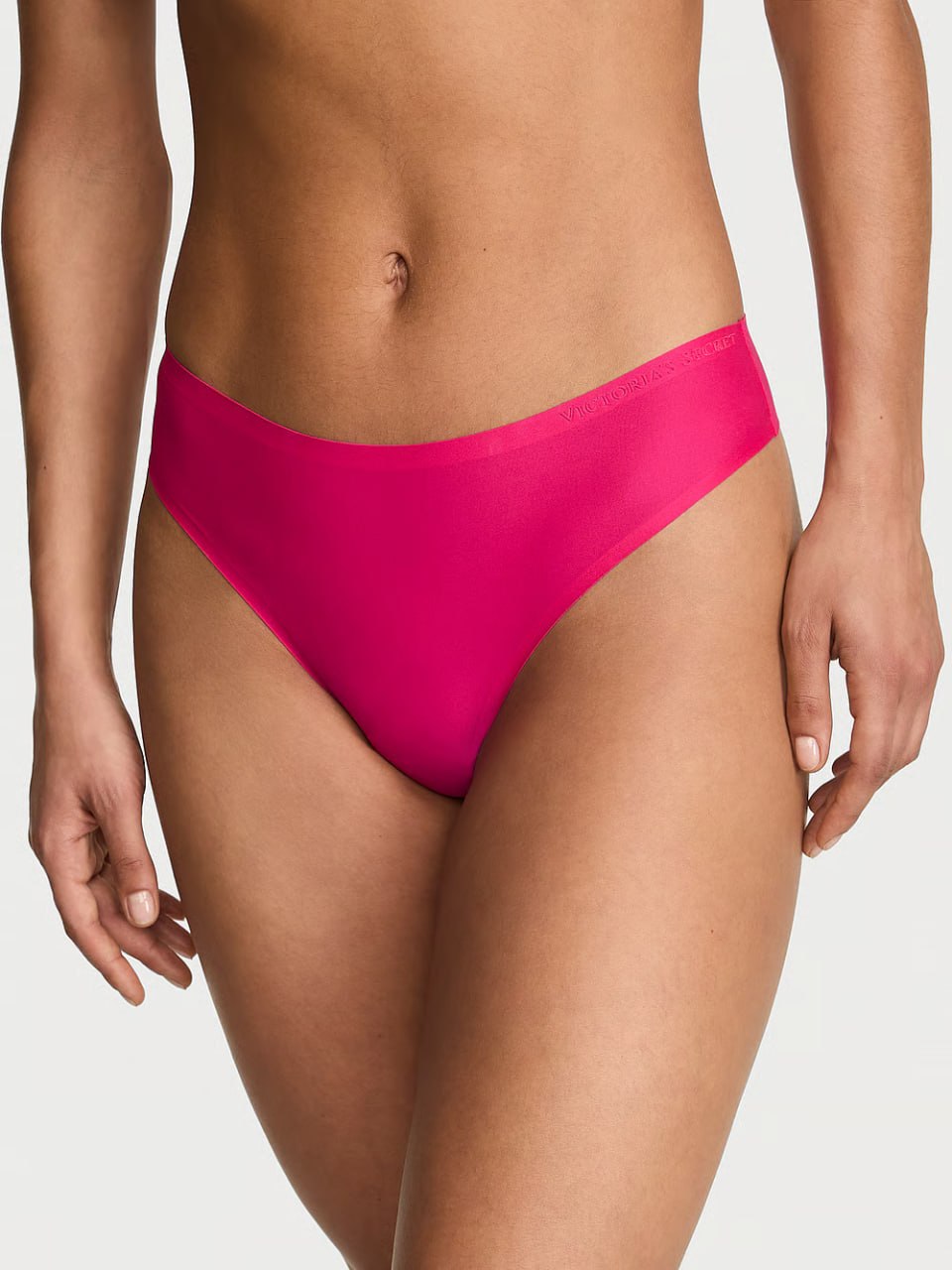 Жіночі безшовні трусики від Victoria's Secret  - Body by Victoria Flex Mid-Rise Thong Panty